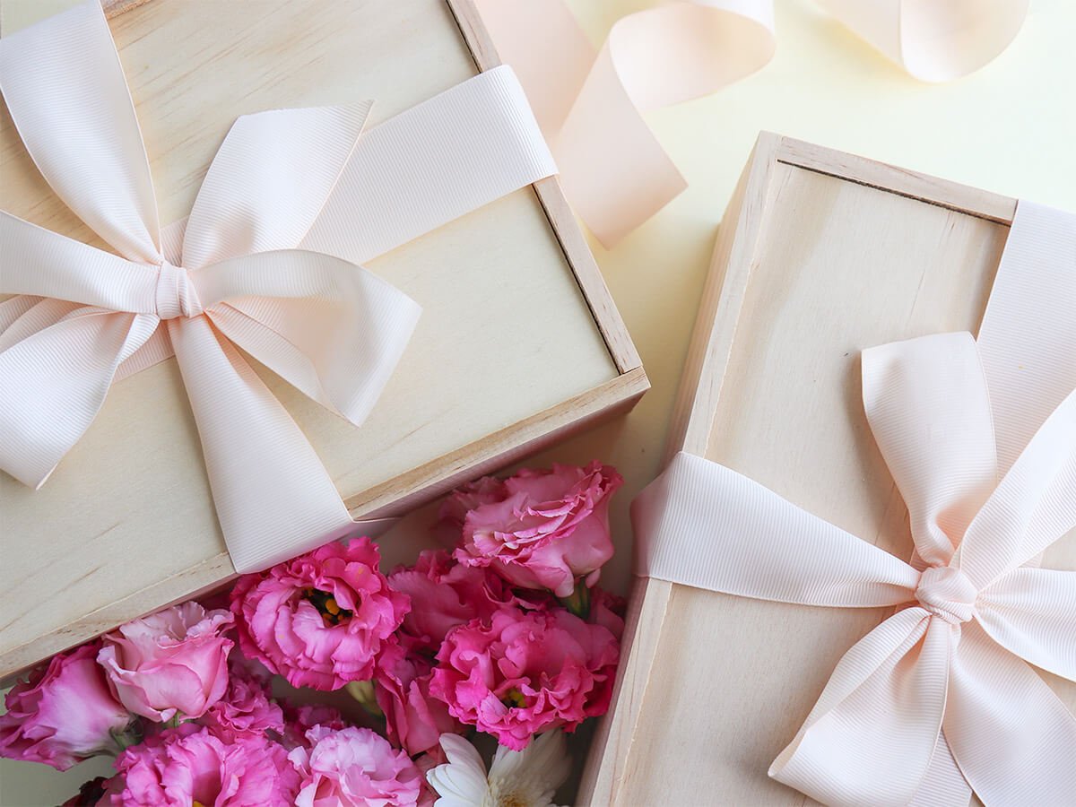 Wooden bridesmaid boxes made in NZ