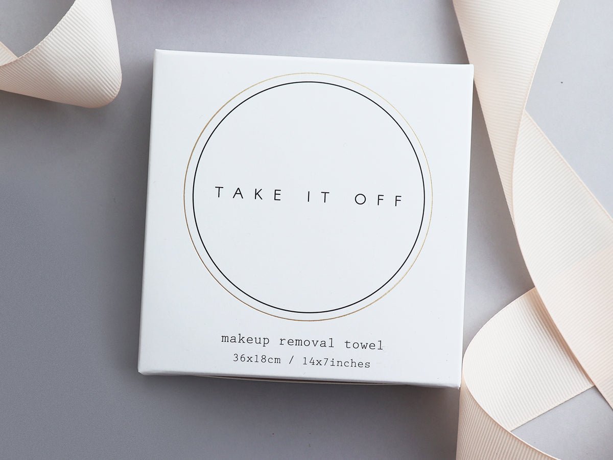 Take It Off Make Up Removal Towel in box